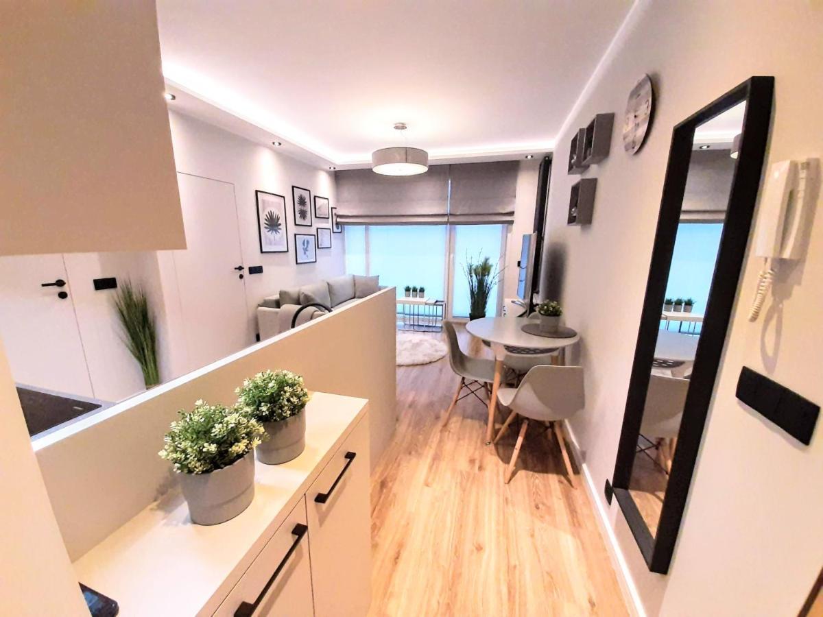 Beautiful Days In Lodz Apartment Exterior photo